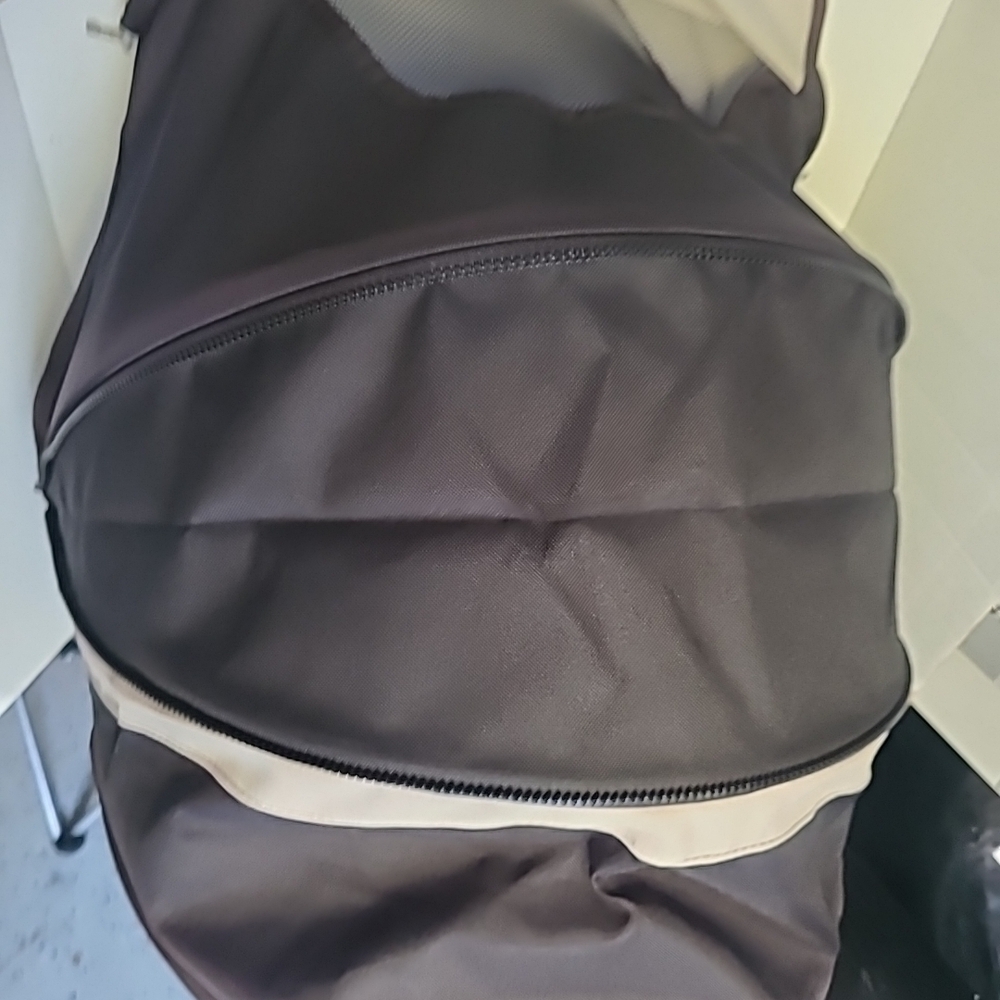 Chic Two-Tone Backpack - Picture 4 of 16